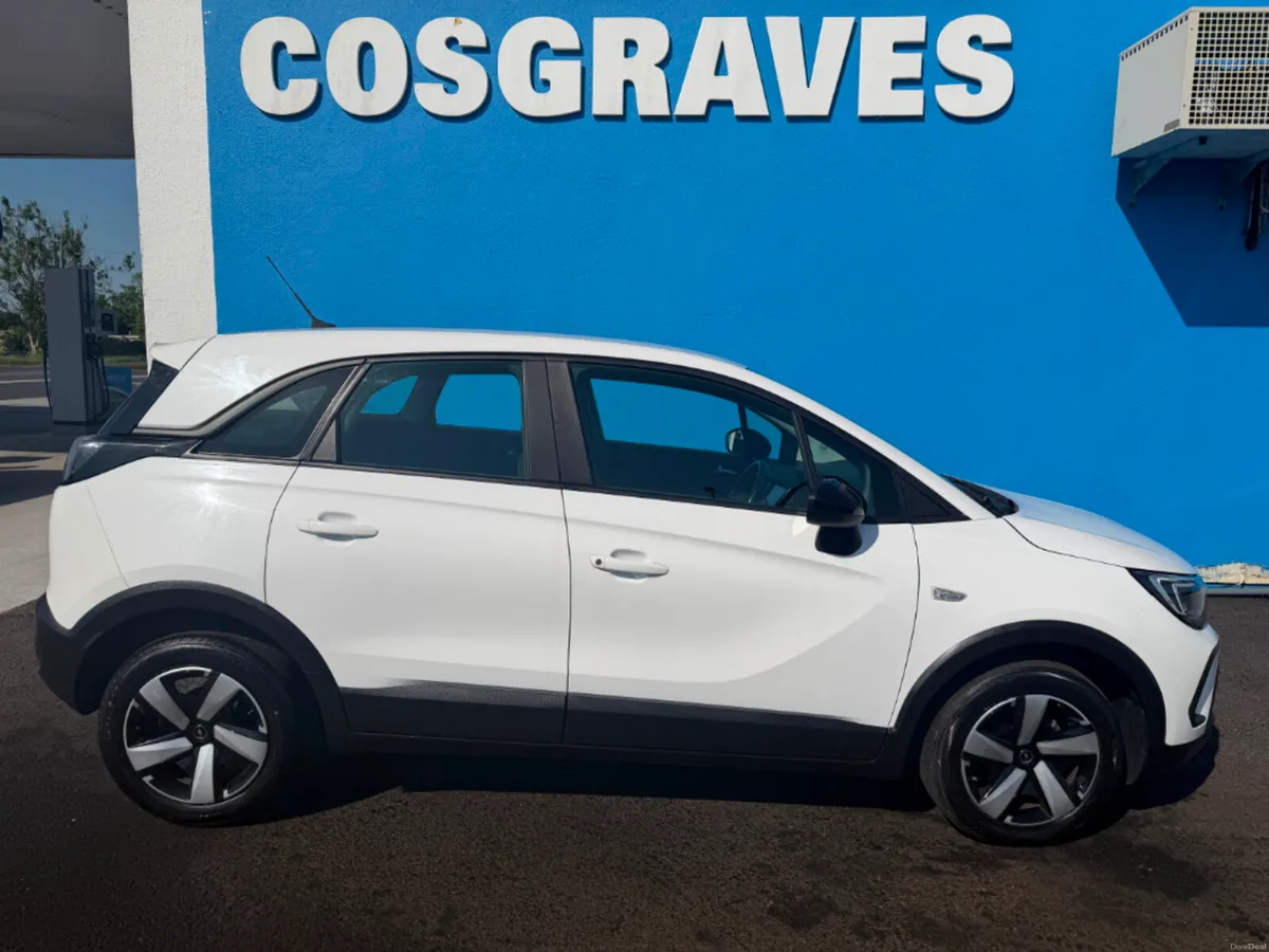 Opel Crossland MPV 1.5 Diesel Comfort 110p 6sp 5DR - Image 2