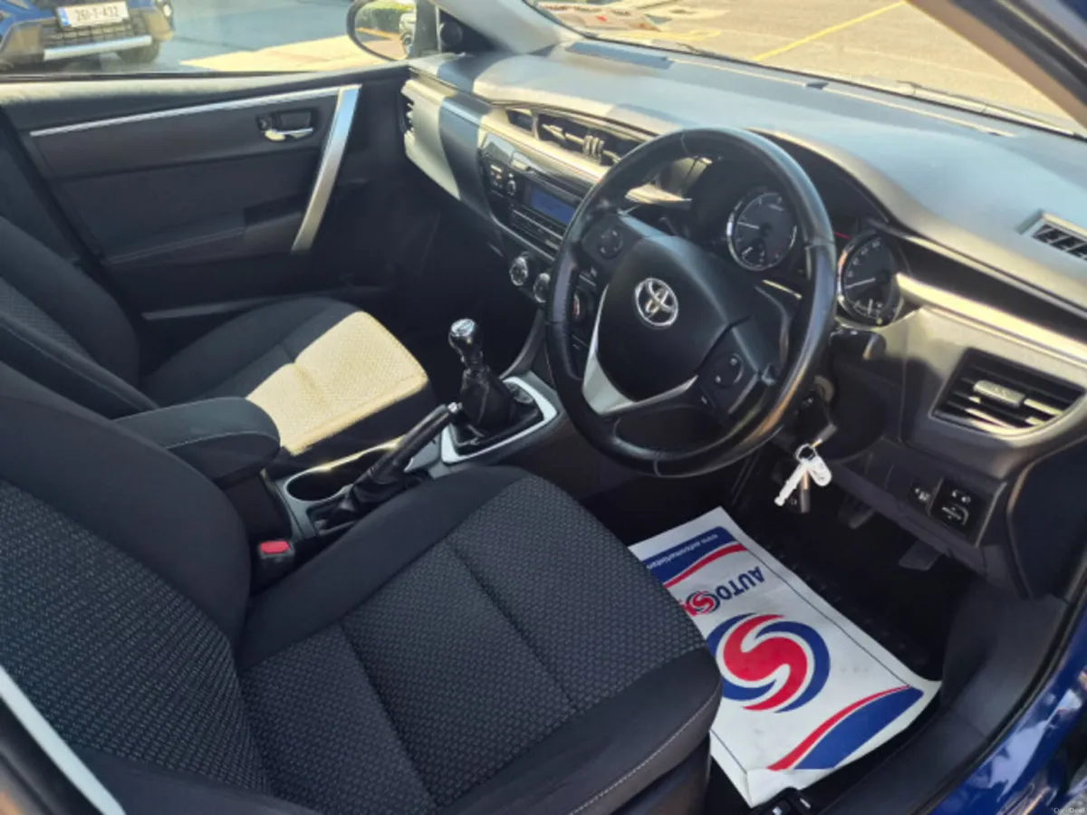 Toyota Corolla 1.4D4D Aura 4DR - Image 3