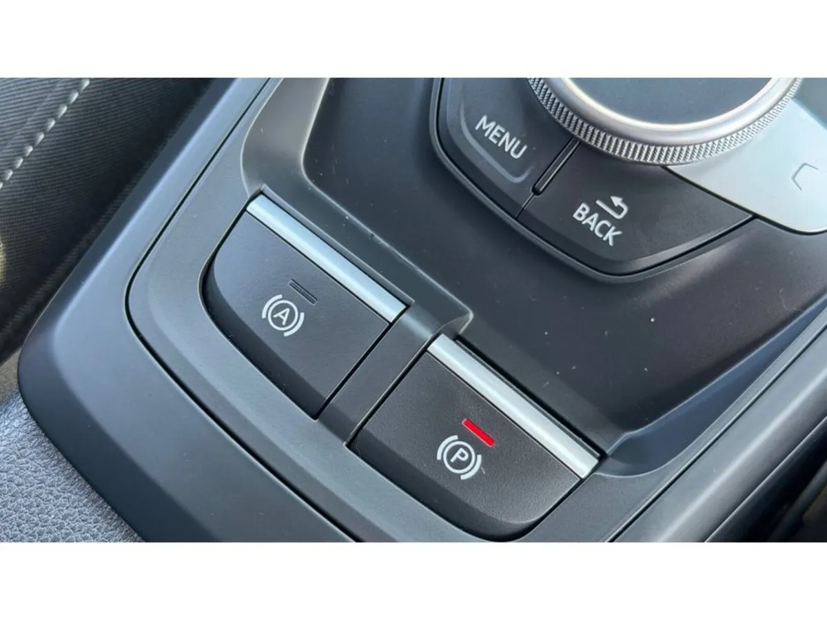 Audi Q2 1.0 TFSI SPORT - Image 4
