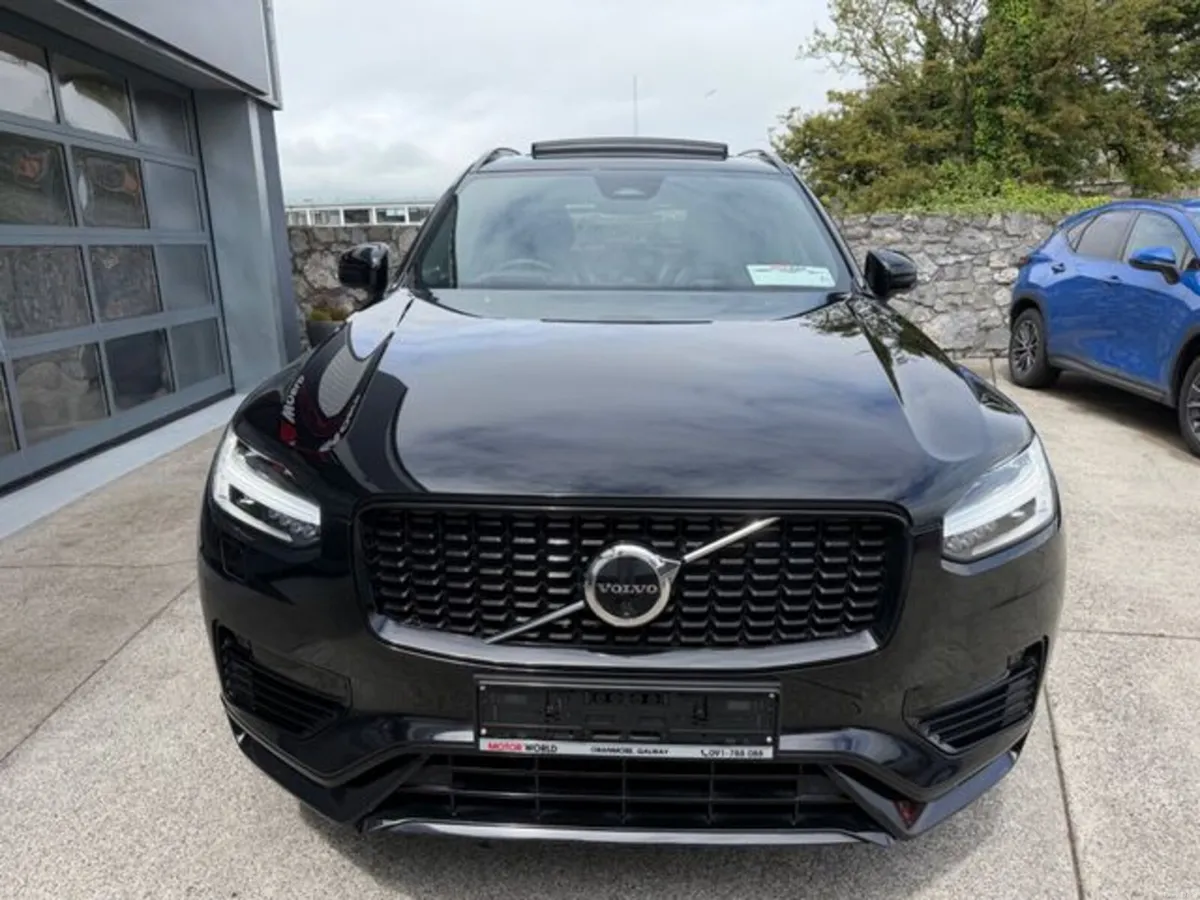 Volvo XC90 RECHARGE T8 ULTIMATE DARK AWD - Image 6
