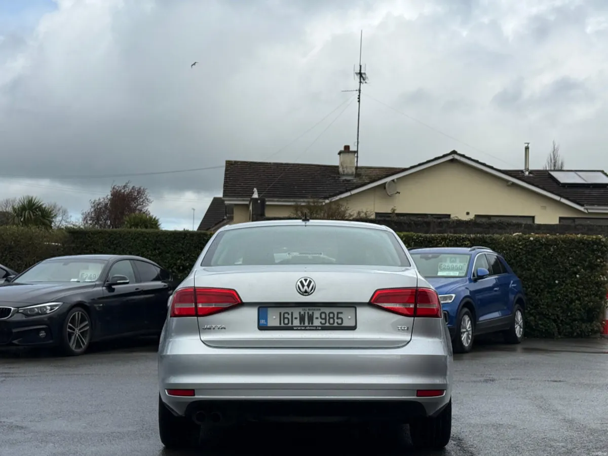 Volkswagen Jetta TL 2.0TDI 110HP 4DR *IRISH CAR* - Image 6