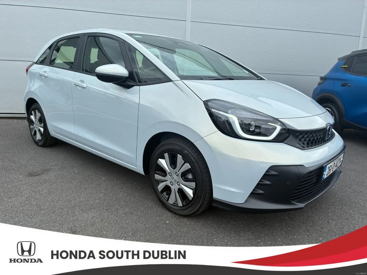 Honda Jazz Elegance , Petrol Hybrid Automatic , De - Image 5