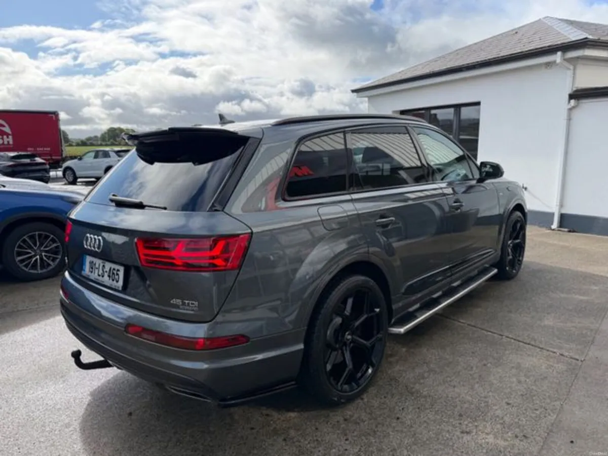 Audi Q7 3.0 TDI 231 Q TIP S LINE 45 4DR AUTO - Image 4