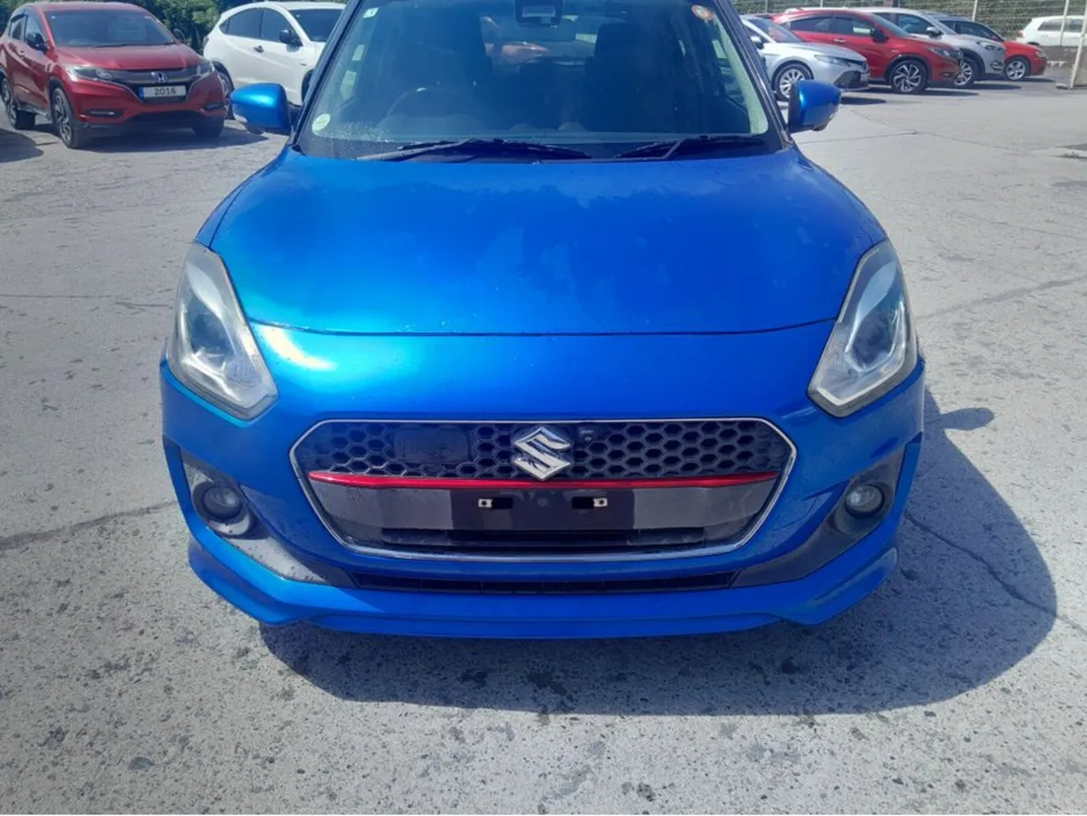 Suzuki Swift HYBRID RS - Image 2