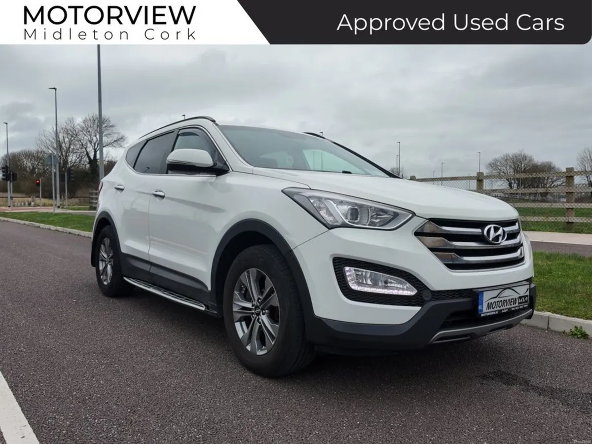 Hyundai Santa Fe Executive 4WD 2.2D, 7 seater, Rea - Image 3