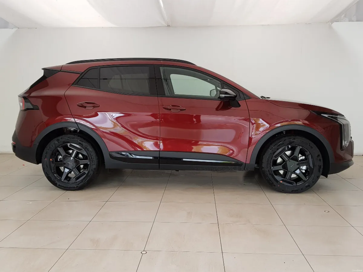 Kia Sportage SPORTAGE HEV SEM_MY27 MAGMA RED - Image 2
