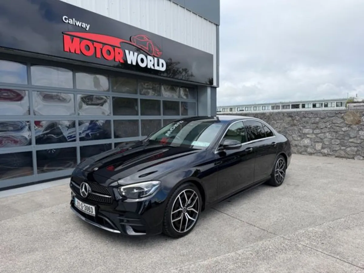 Mercedes-Benz E-Class E 220 D AMG Line - Image 1