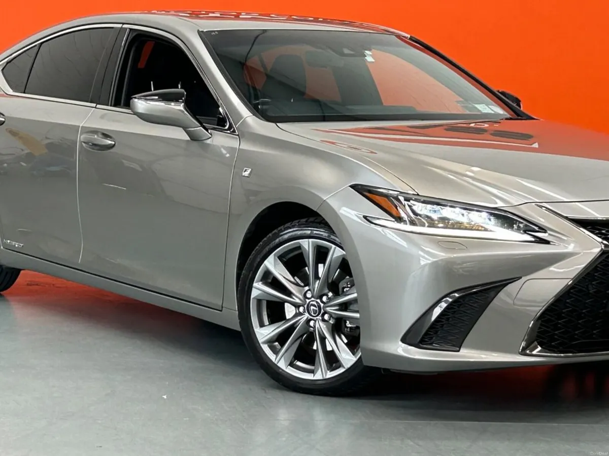 Lexus ES 2.5 F Sport 215BHP E-cvt 4Dr A#35 - Image 3