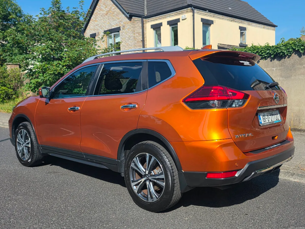 Nissan X-Trail 1.6 SV Premium 7 Seat 18 4DR - Image 5