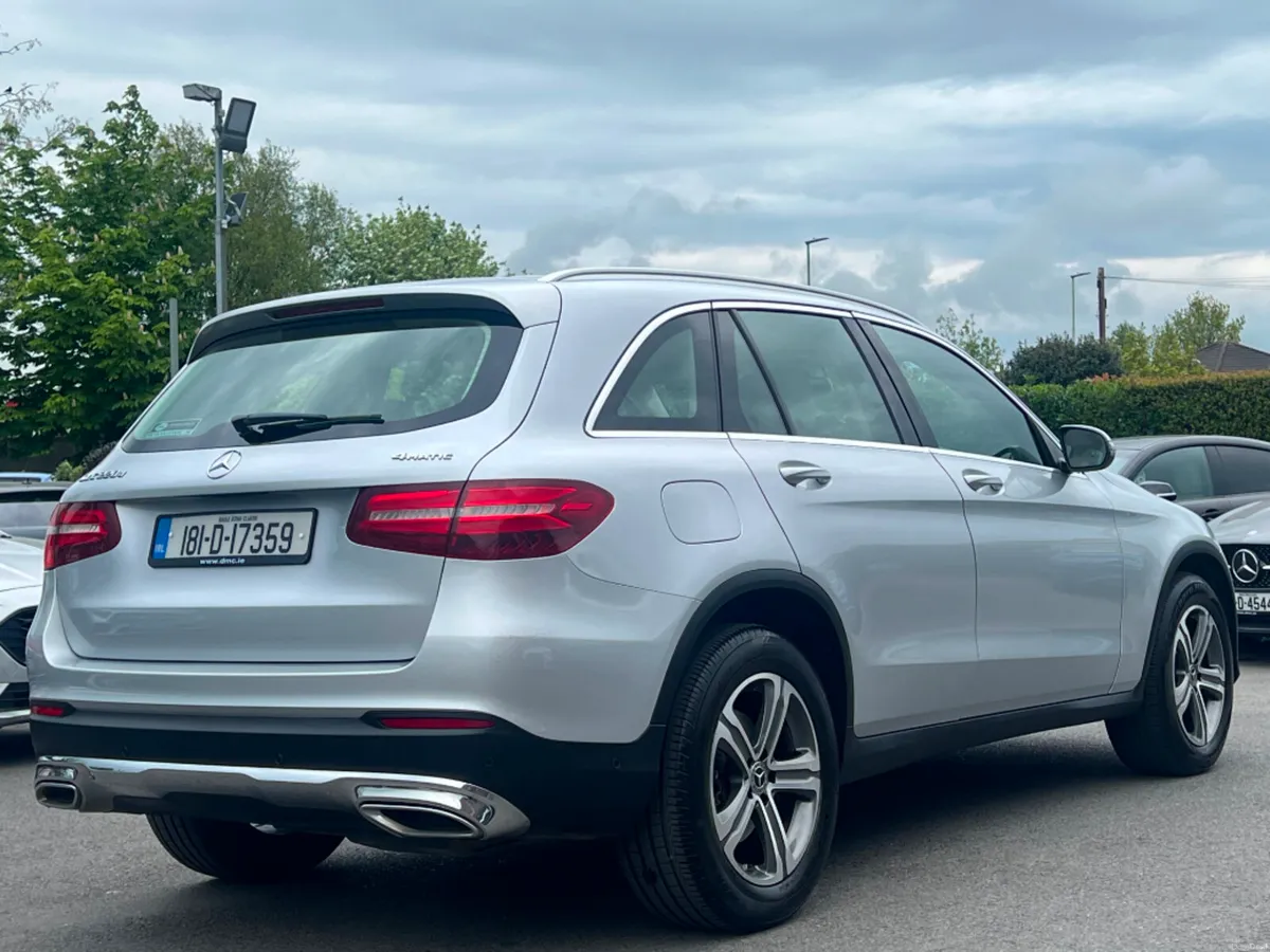 Mercedes-Benz GLC 220D 4MATIC 5DR AUTO *LOW KMS* - Image 5