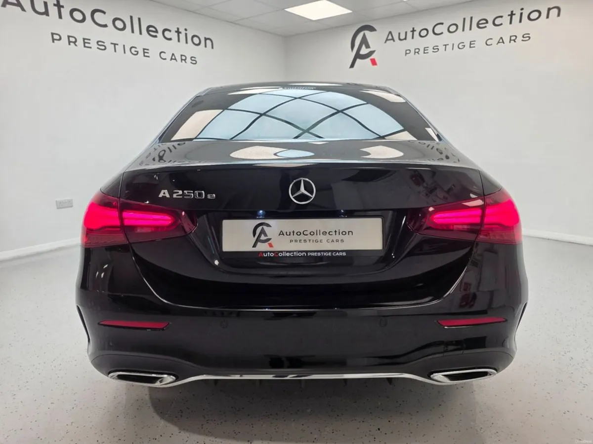 Mercedes-Benz A-Class **A250**AMG LINE**PREMIUM** - Image 4
