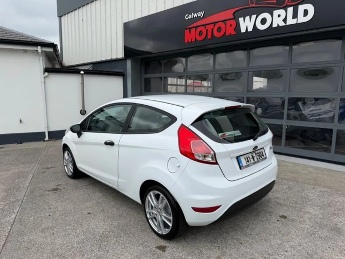Ford Fiesta 1.25 Studio 60PS 3DR - Image 2