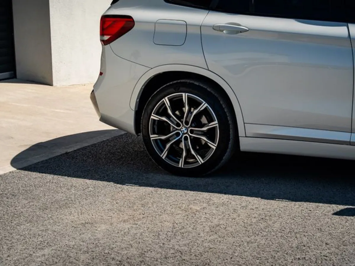 BMW X1 XDRIVE25E M SPORT - Image 2