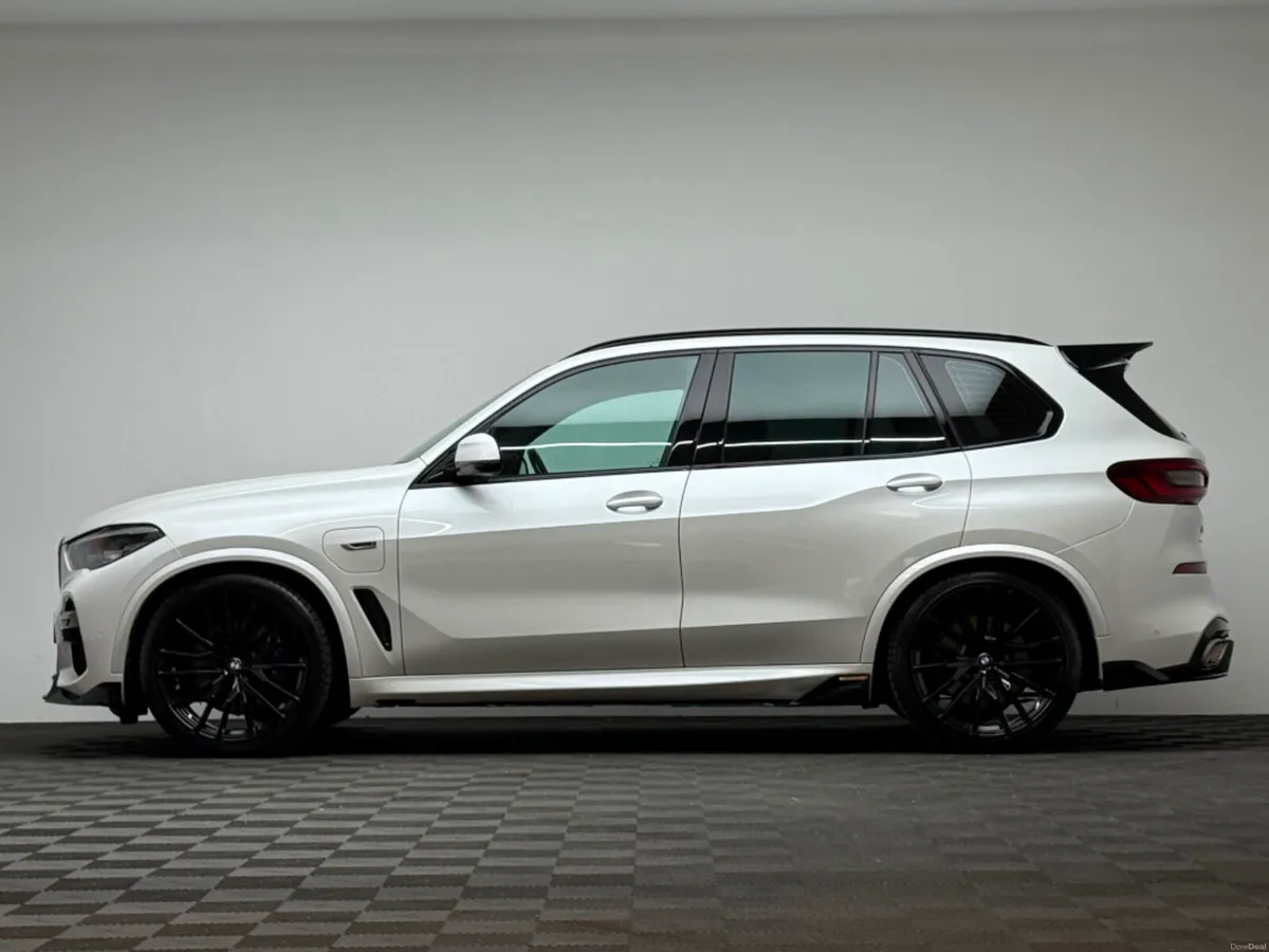 BMW X5 XDRIVE45E M SPORT - Image 4