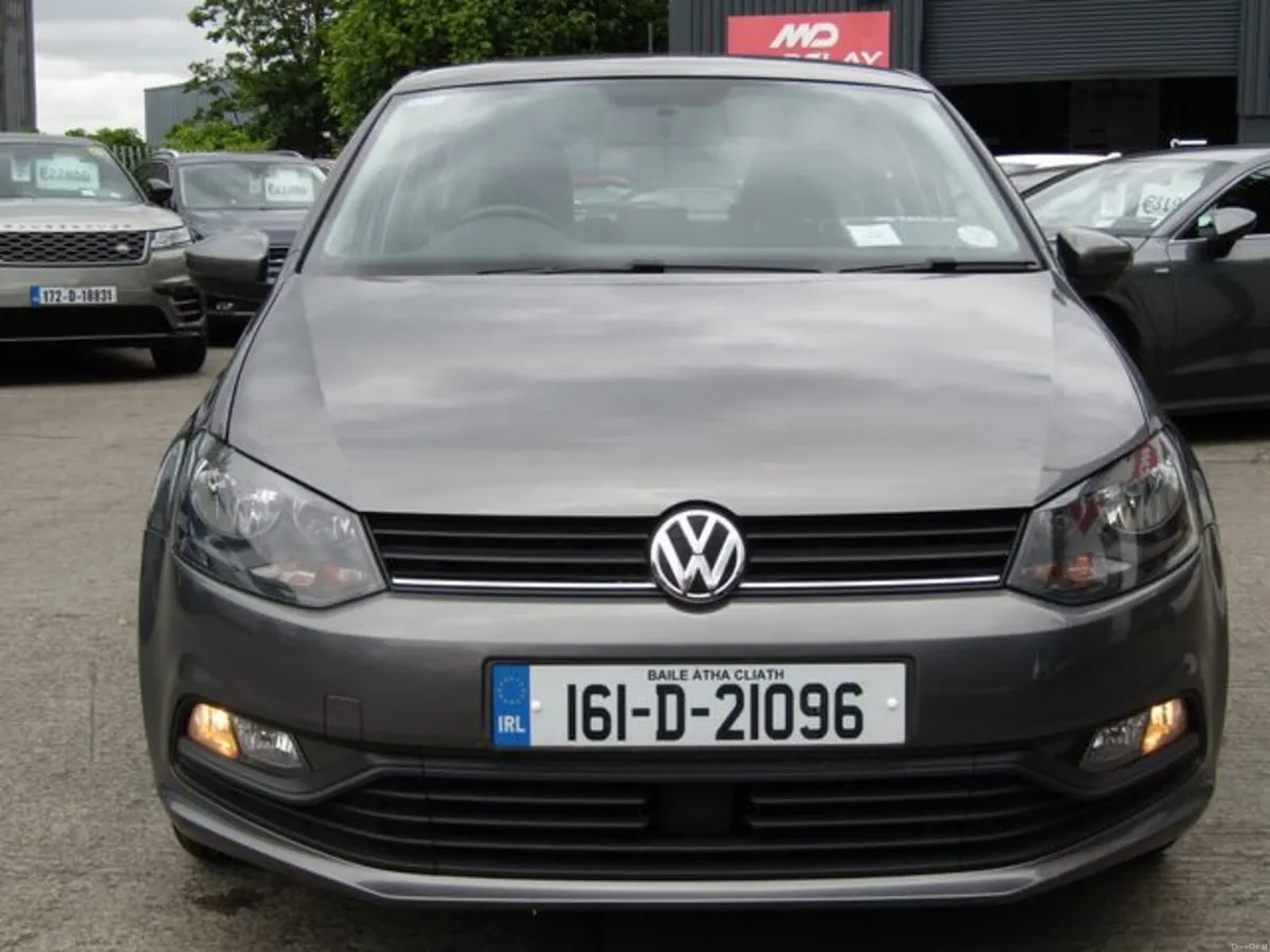Volkswagen Polo TL 1.0 60HP M5F 5DR - Image 2