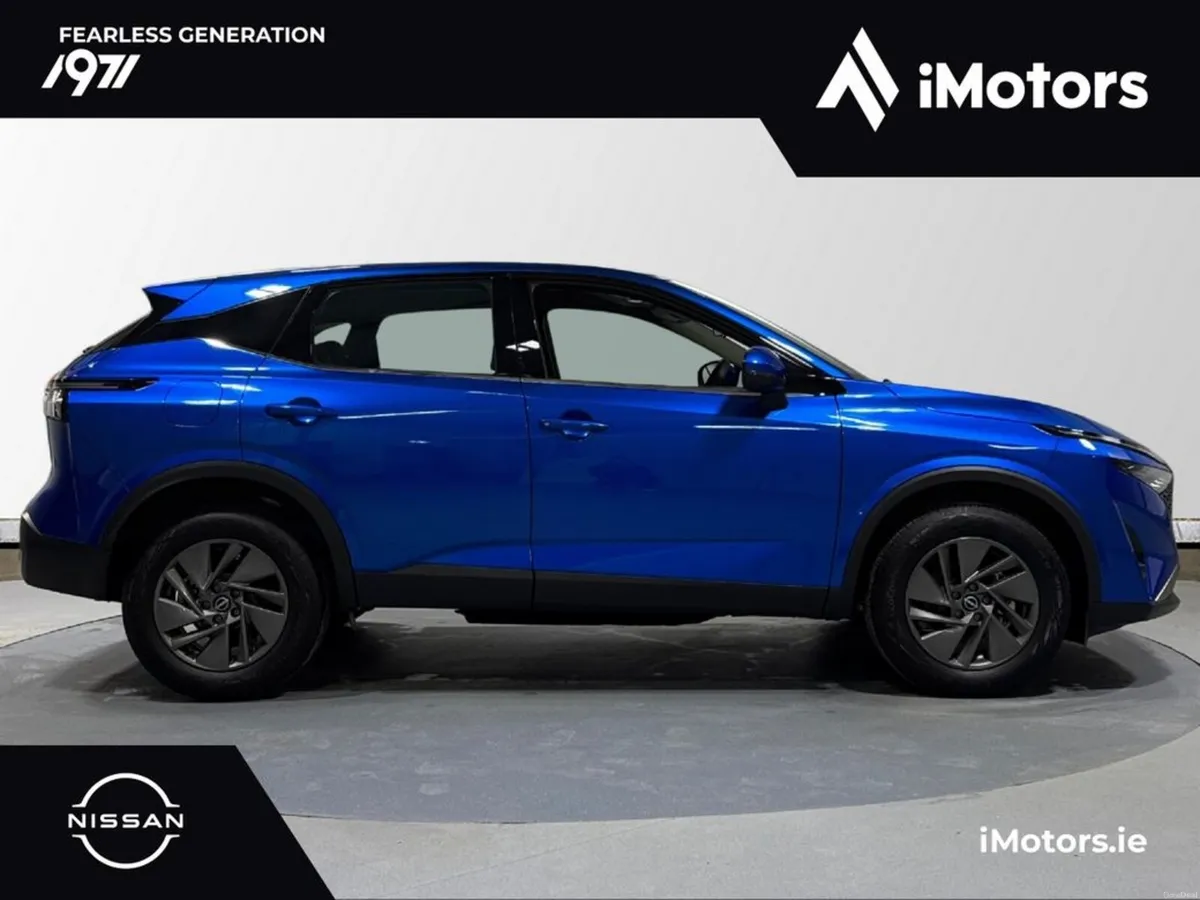 Nissan Qashqai SV Automatic Petrol - Image 2
