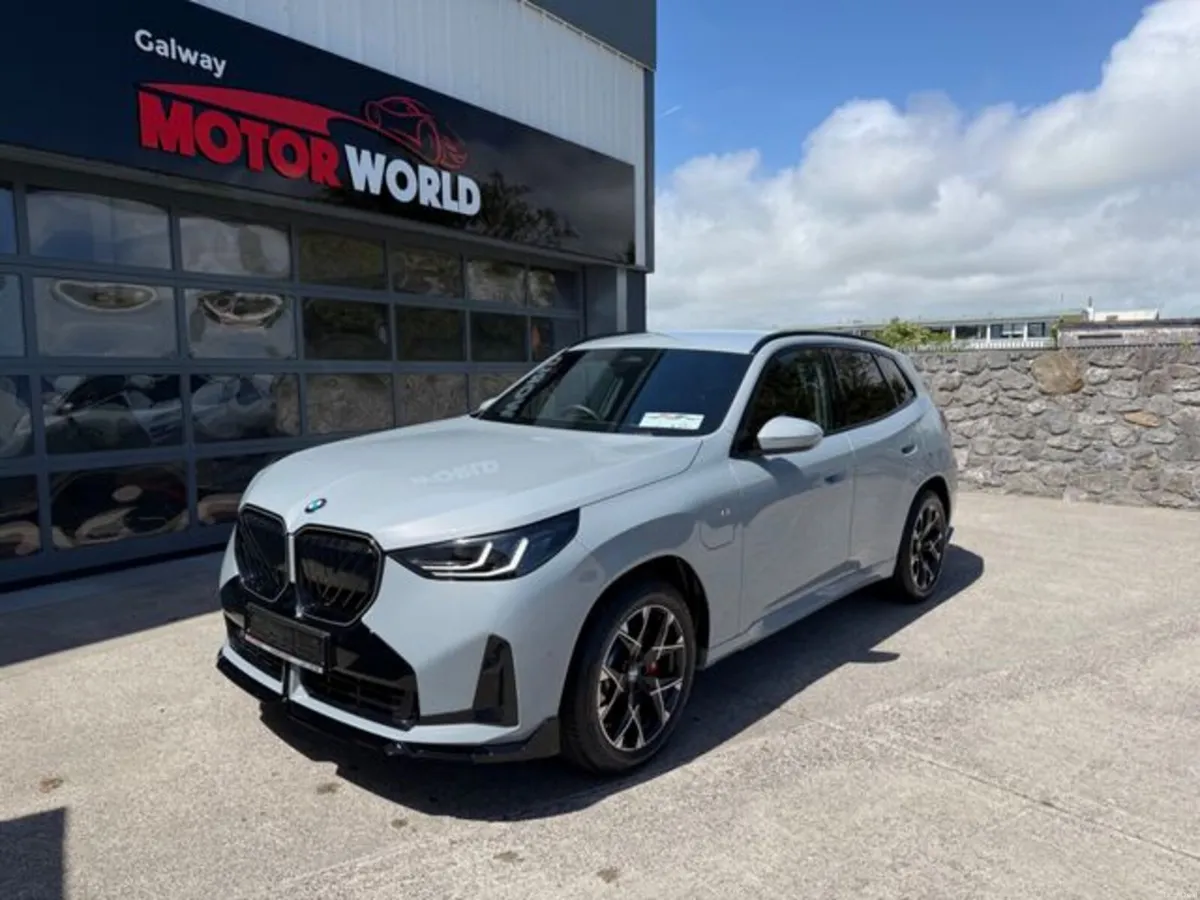 BMW X3 X3 ESTATE XDRIVE 30E M SPORT 5DR AUTO PRO P - Image 1