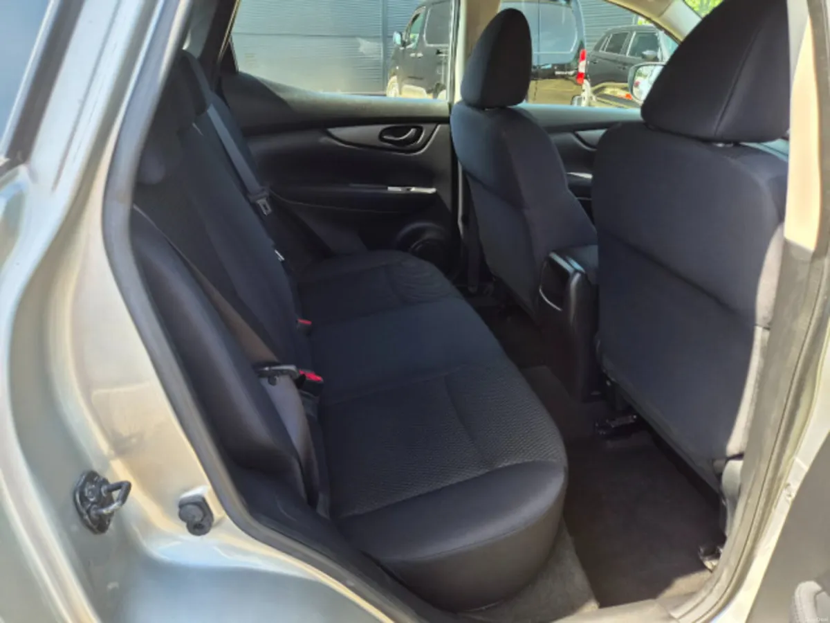 Nissan Qashqai 1.6 DSL 4X4 - Image 5