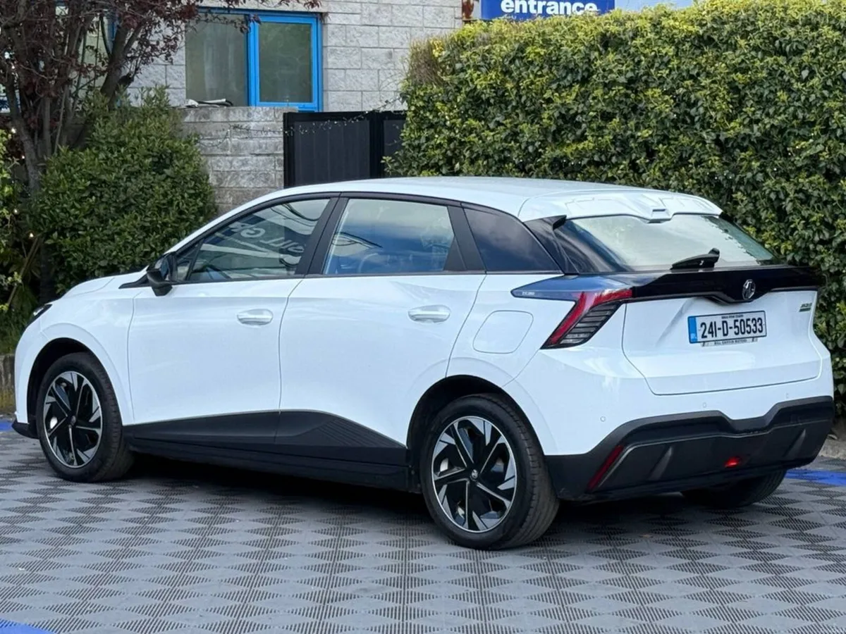 MG 4 MG4 EXCITE 51KWH // APPLE CARPLAY/ANDROID AUT - Image 5