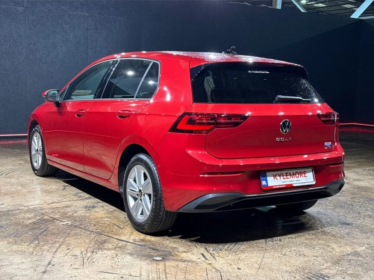 Volkswagen Golf ETSI ACTIVE - FACTORY ALLOYS - REV - Image 5