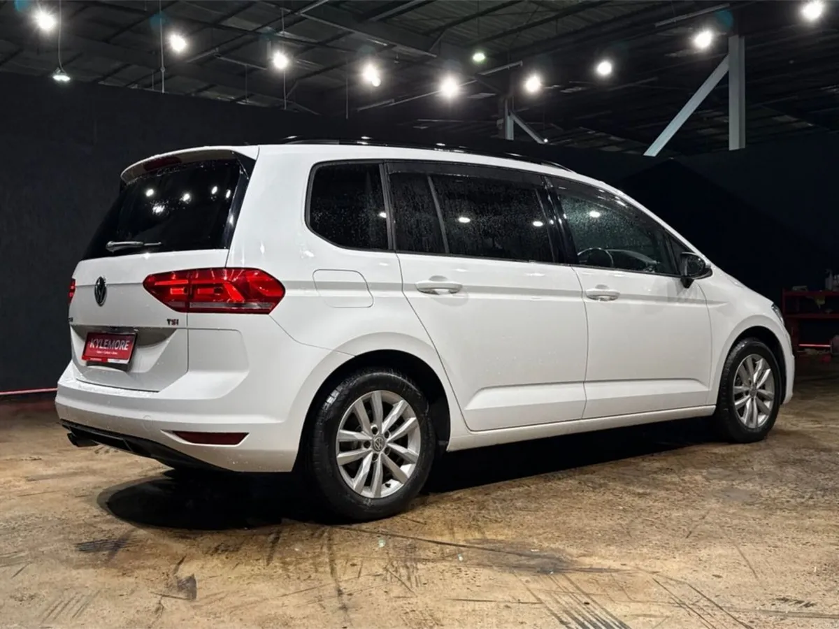Volkswagen Touran 1.4 AUTOMATIC - ALLOY WHEELS - H - Image 3
