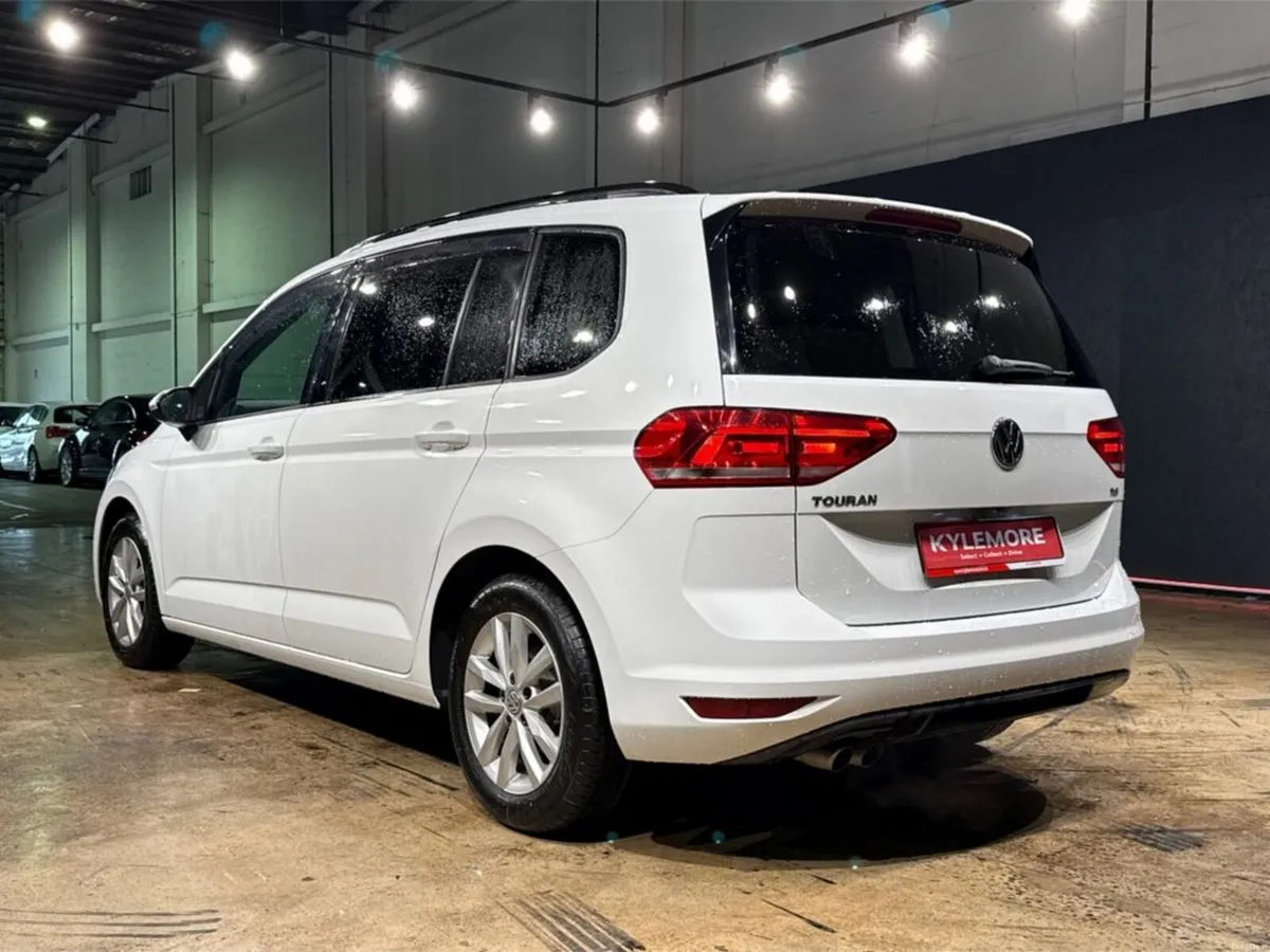 Volkswagen Touran 1.4 AUTOMATIC - ALLOY WHEELS - H - Image 5