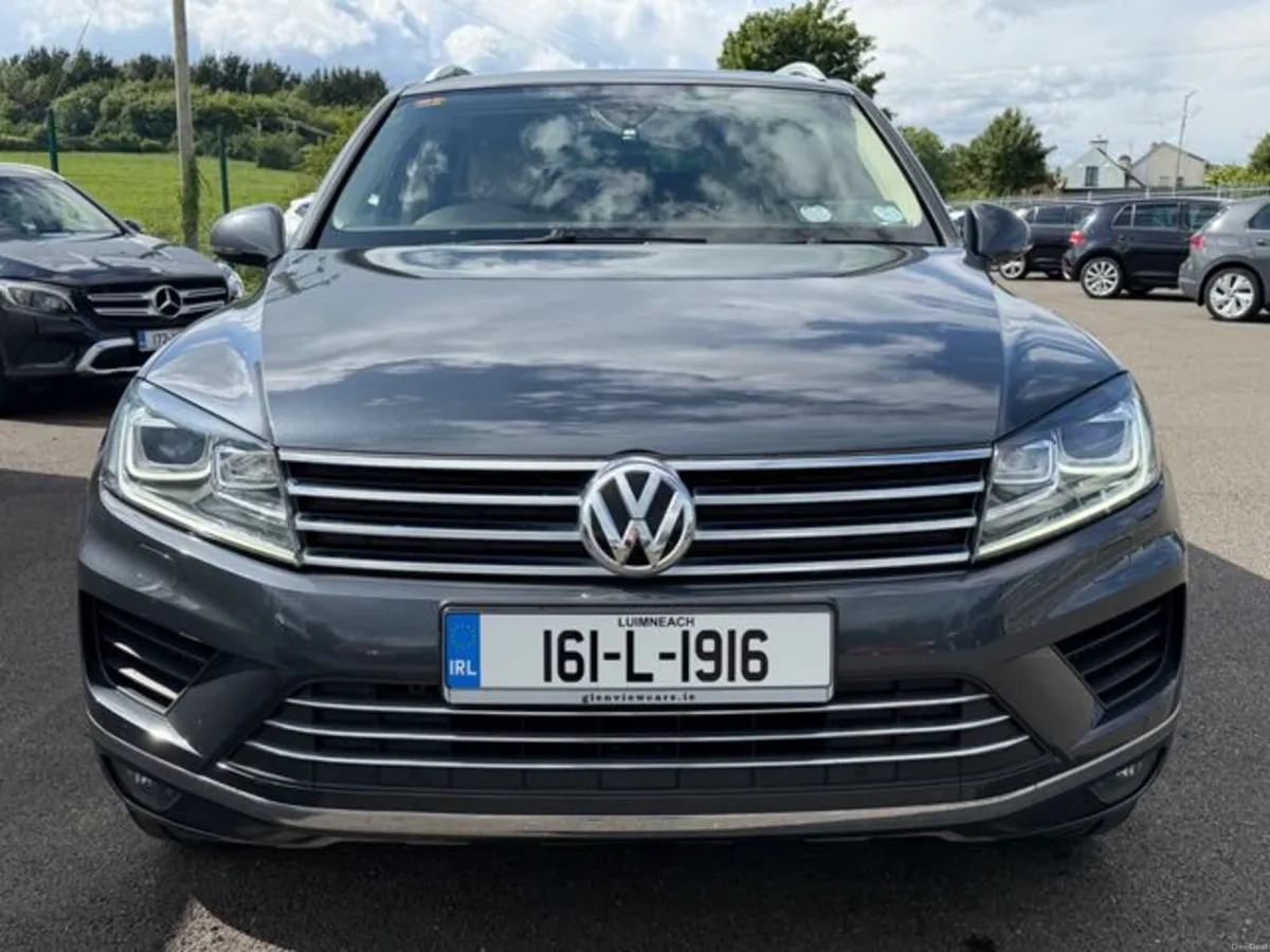 Volkswagen Touareg FULL HISTORY - 3.0TDI V6 - Image 2