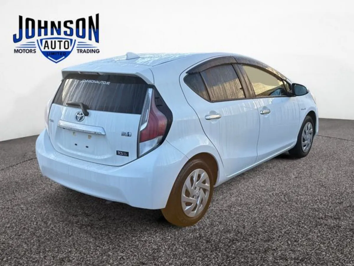 Toyota Aqua 1.5 Hybrid Self Charging - Image 5