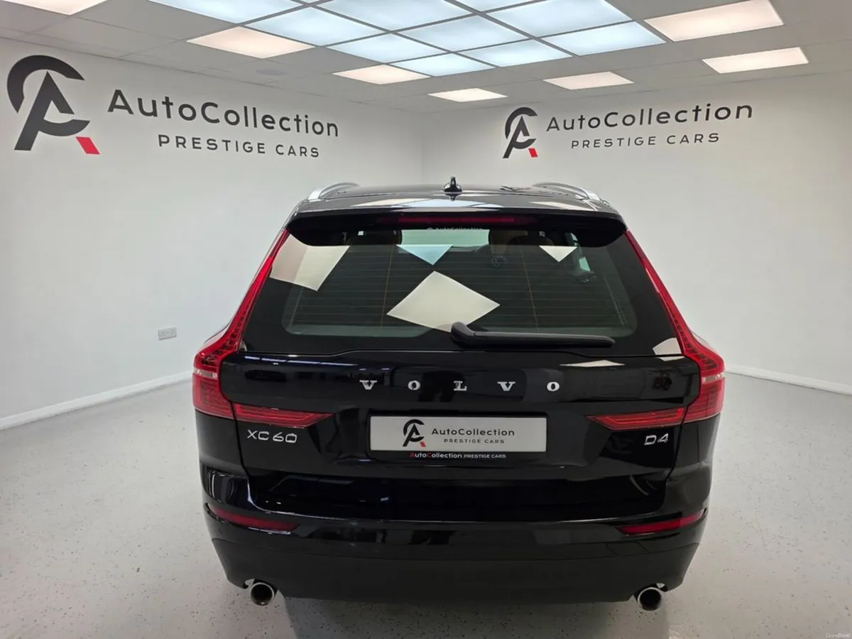Volvo XC60 **MOMENTUM**DIESEL**AUTO** - Image 6