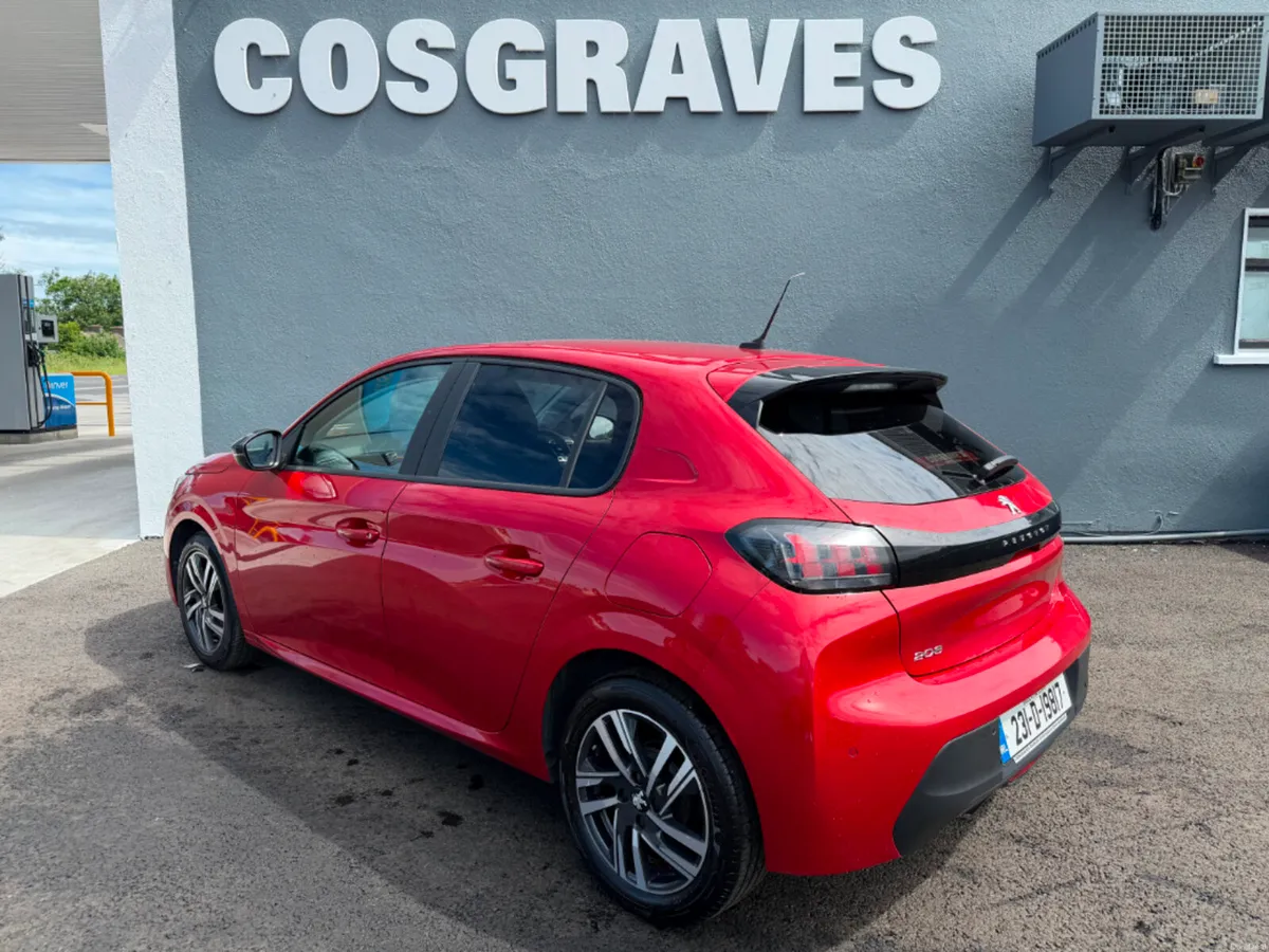 Peugeot 208 Active 1.2 75 6.4 4DR * APPLE CAR PLAY - Image 4