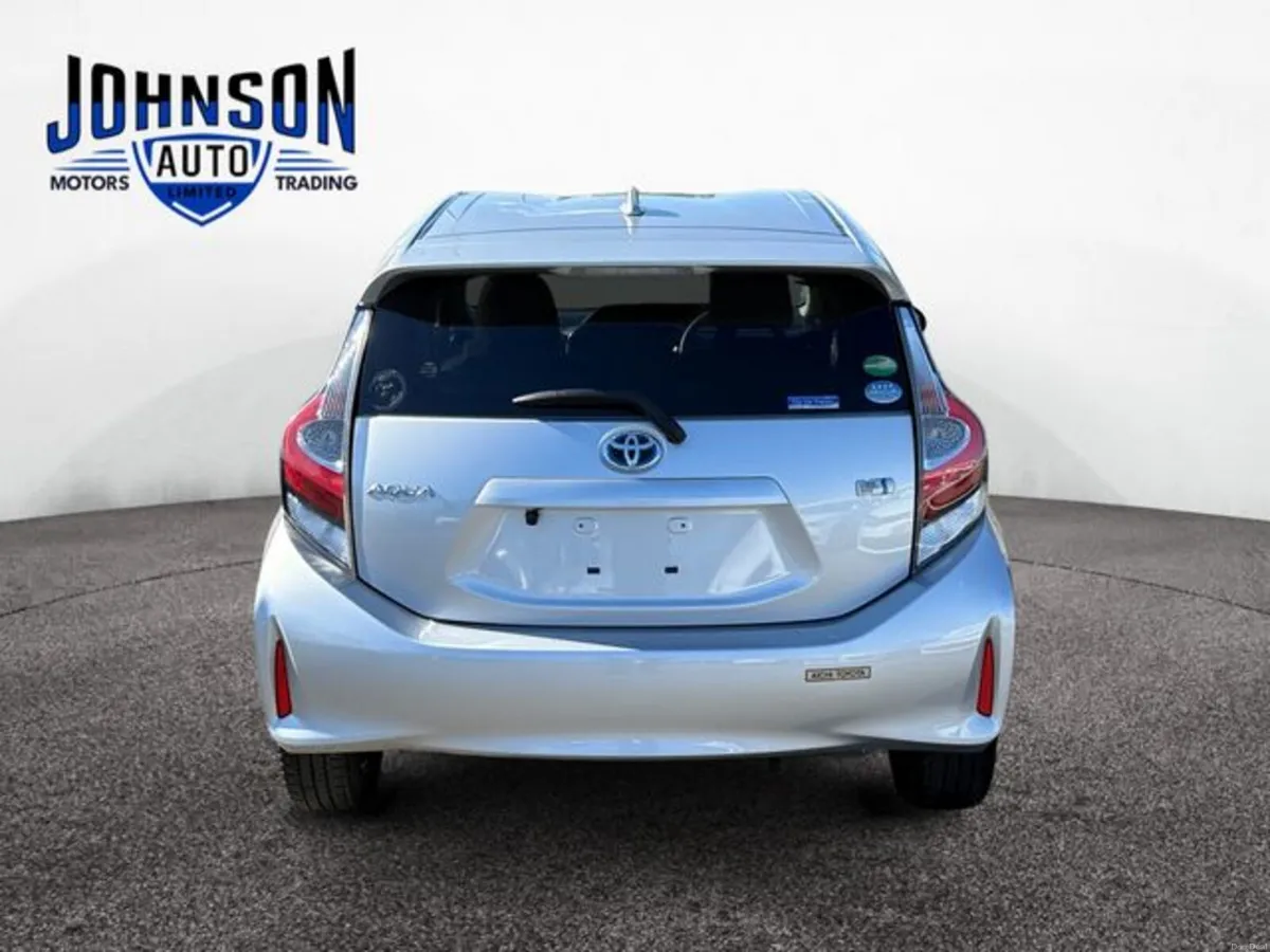 Toyota Aqua 1.5 Petrol Auto - Image 4