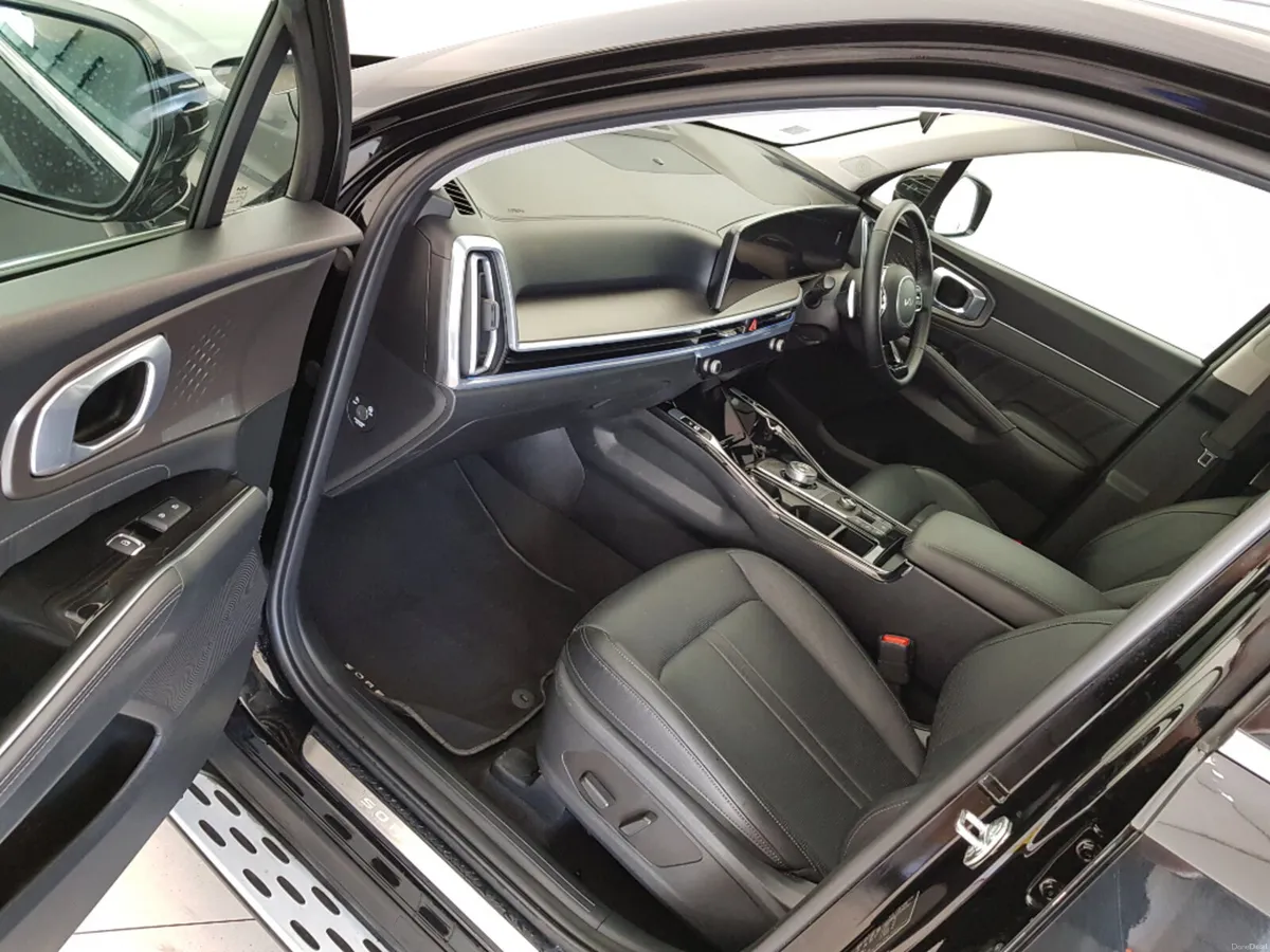 Kia Sorento Phev PE 7S 4WD - Image 5