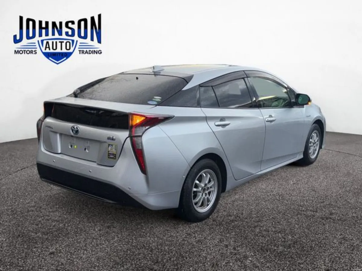 Toyota Prius 1.8 Petrol Hybrid Auto - Image 5