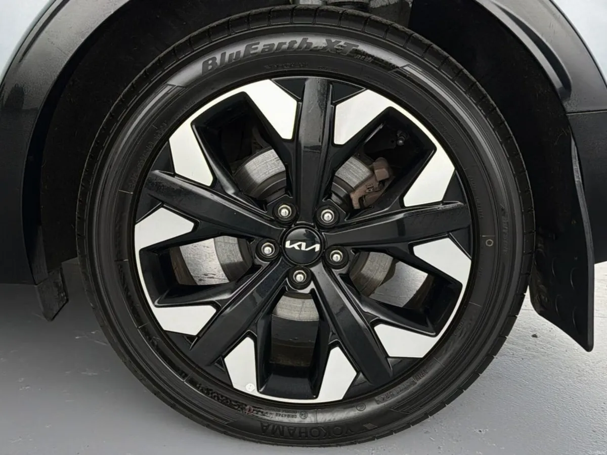 Kia Sportage K4 PHEV 1.6T Auto 4x4 - Image 3