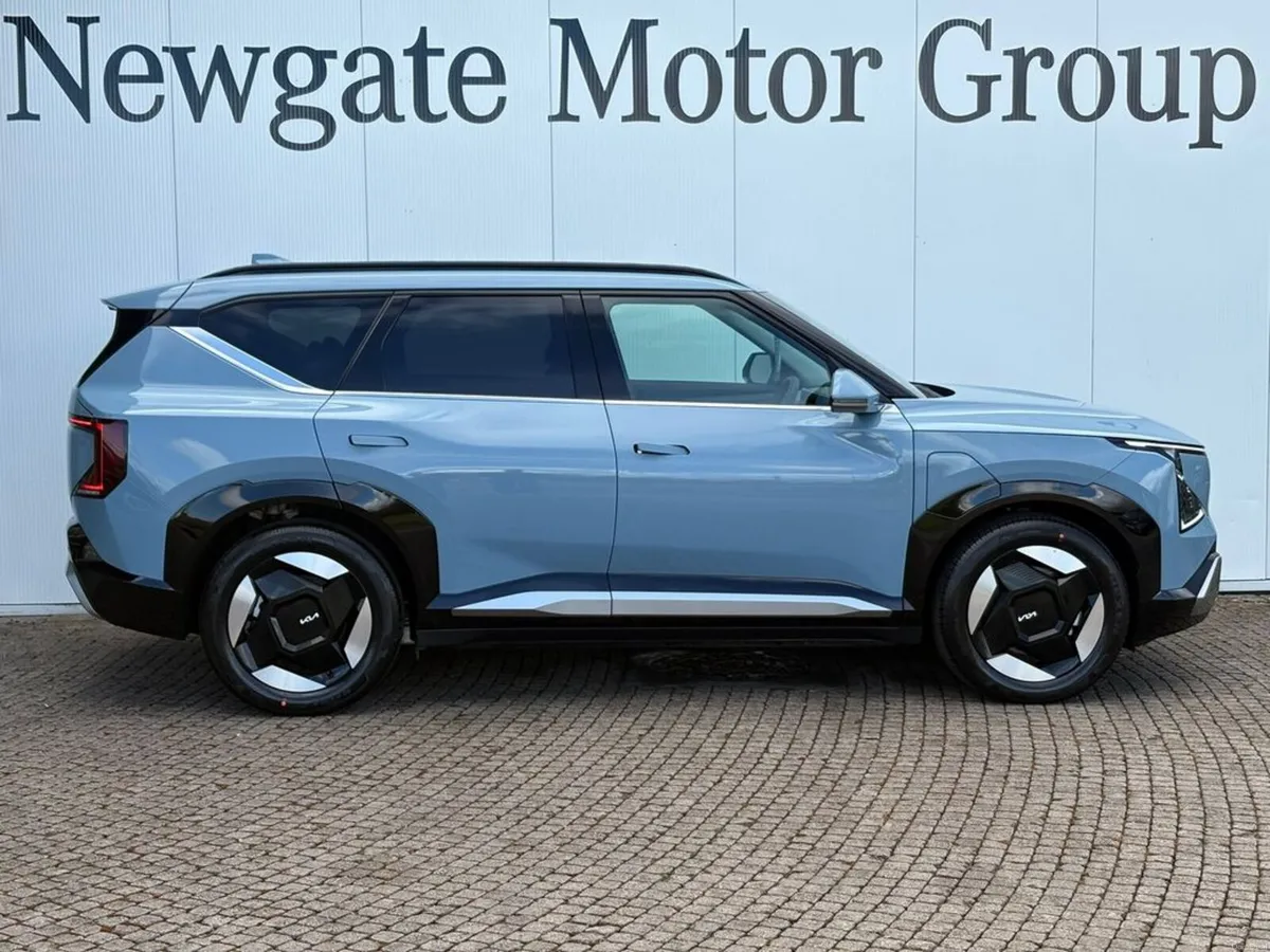 Kia EV5 EARTH 3 Long Range - Image 4