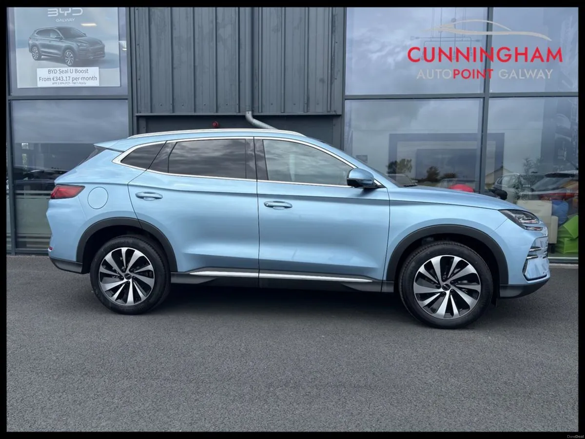BYD SEAL U DM-i Boost 18.8kWh **80km EV Range** - Image 3