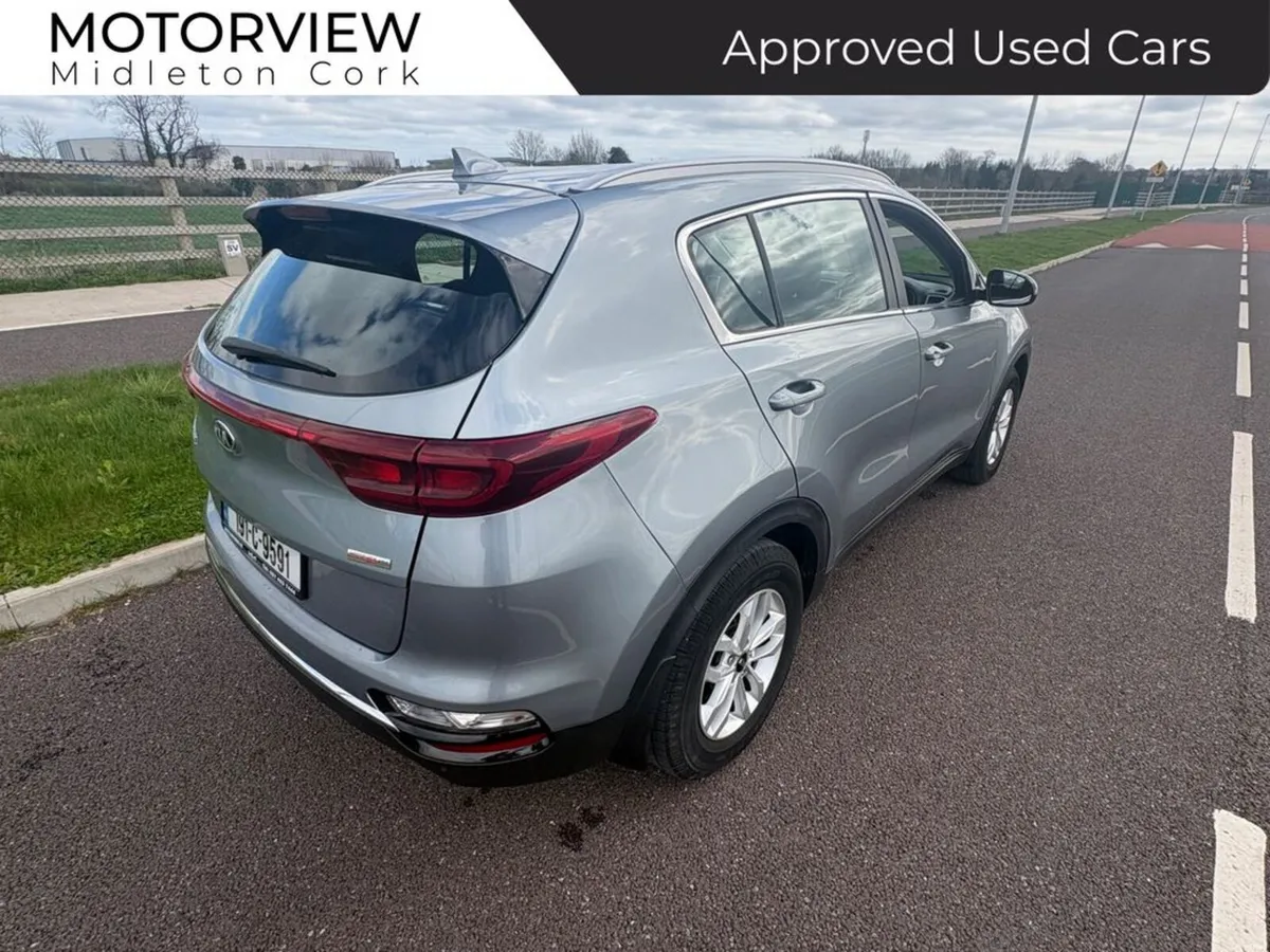 Kia Sportage Premium spec 1.6D Centre Armrest, **o - Image 6