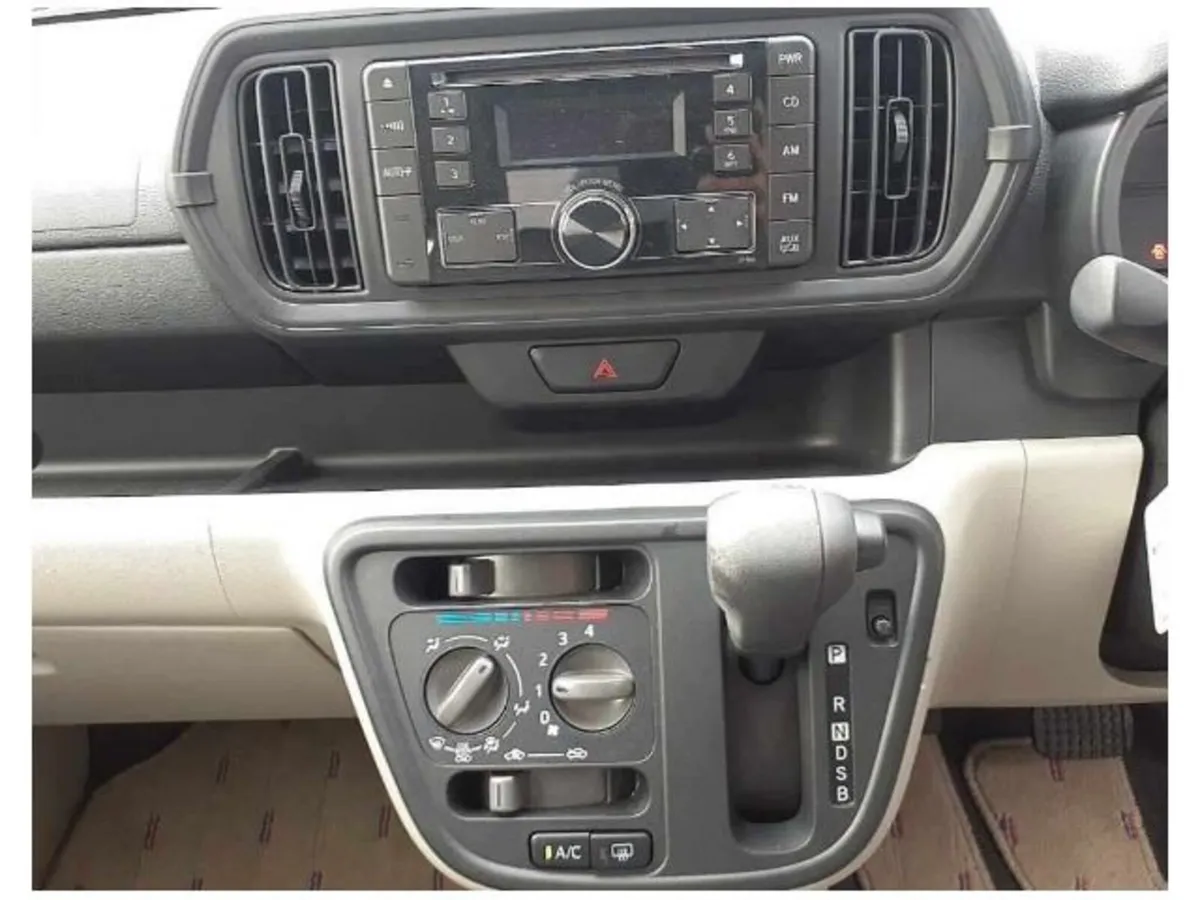 Toyota Passo 1.0 Petro Auto - Image 6
