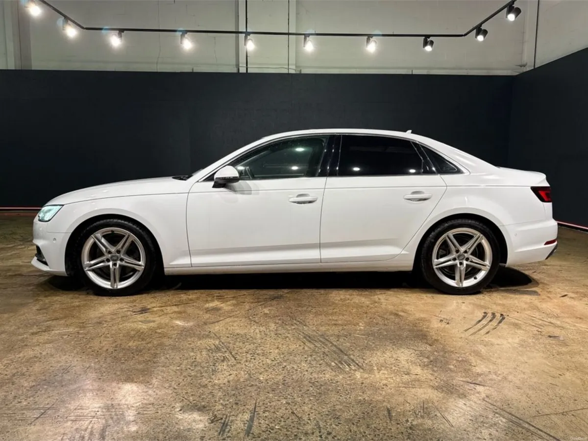 Audi A4 AUTOMATIC 1.4L TFSI - HEATED SEATS - REVER - Image 6