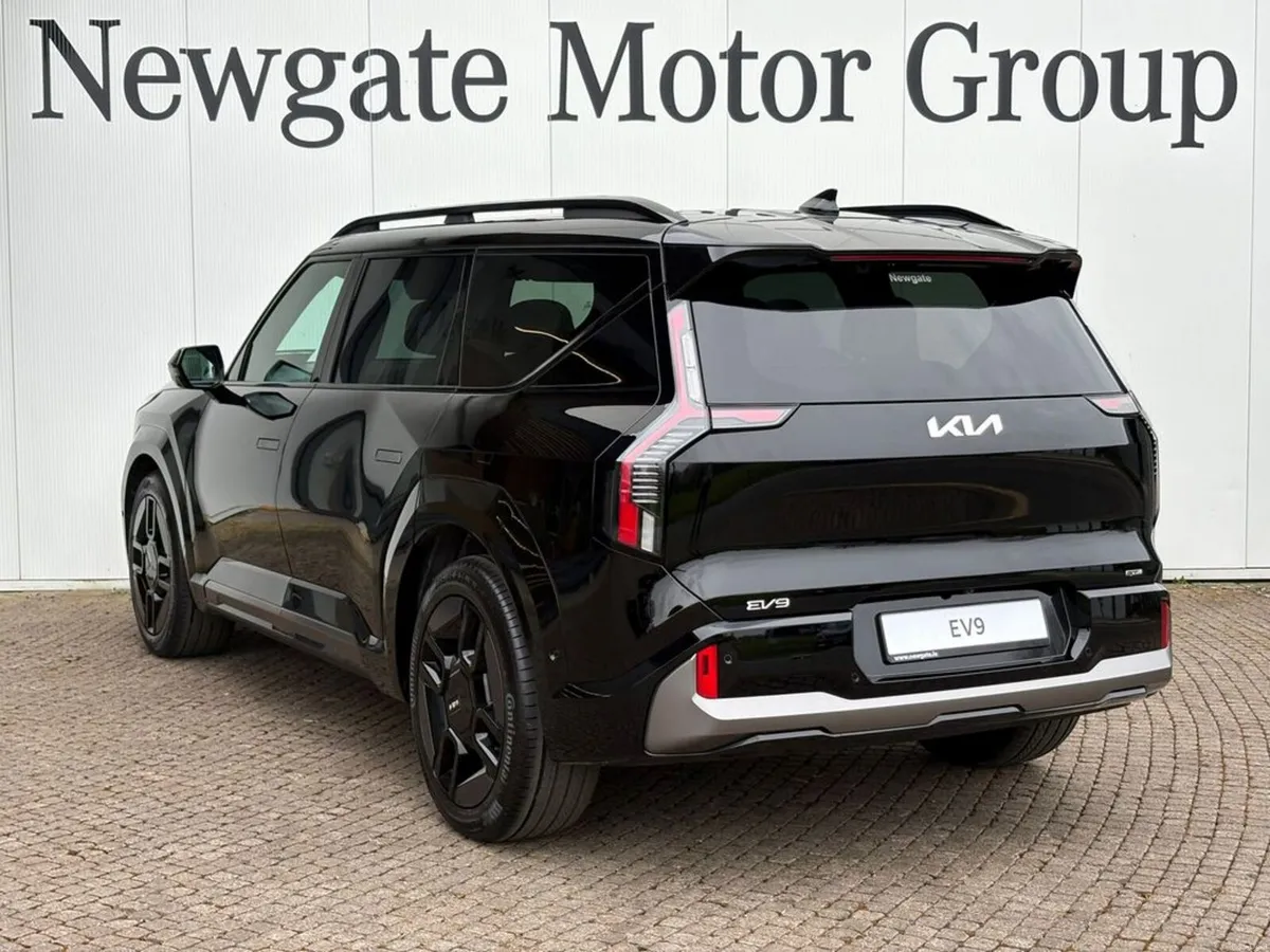 Kia EV9 GT Line 6 Seat - Image 6