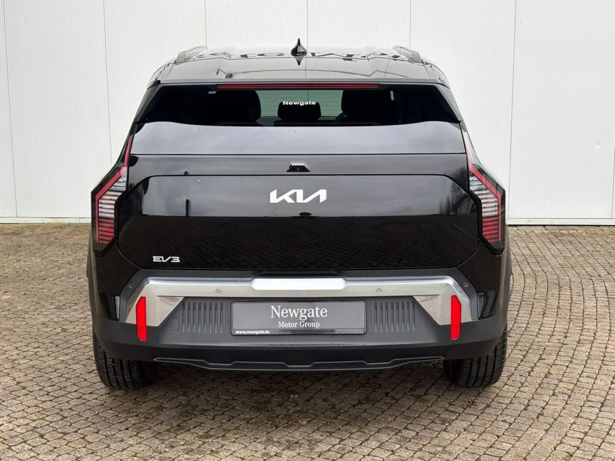 Kia EV3 EARTH 2 Long Range - Image 6