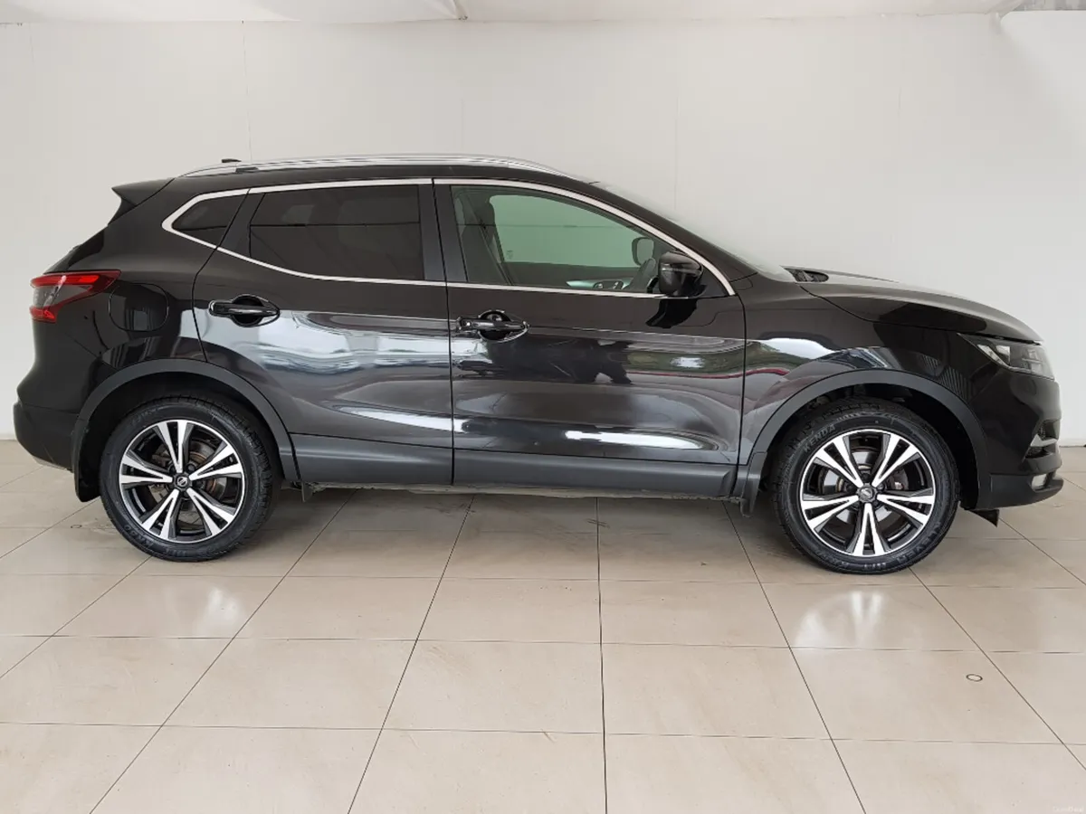 Nissan Qashqai 1.5 DSL SV Premium MY19 4DR - Image 2