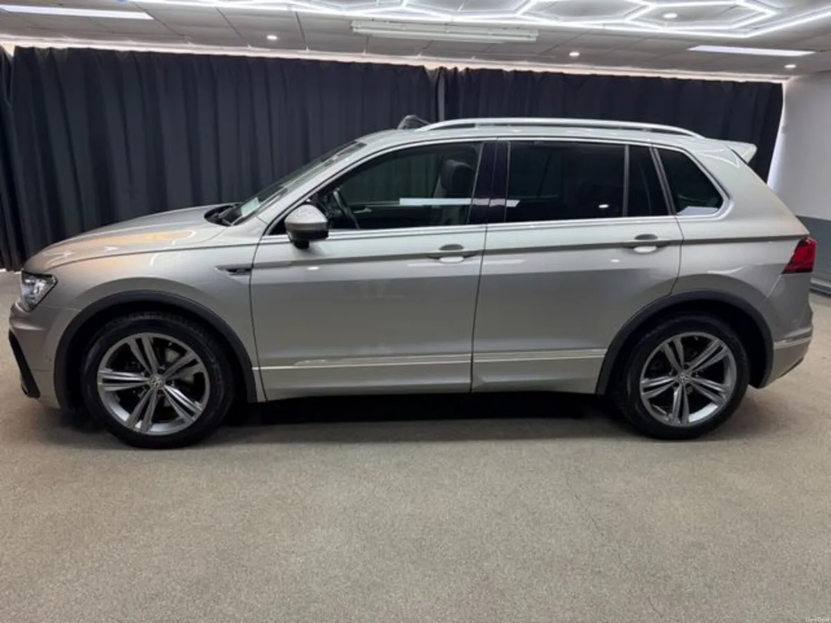 Volkswagen Tiguan R Line Sunroof 2.0 TDI - Image 6