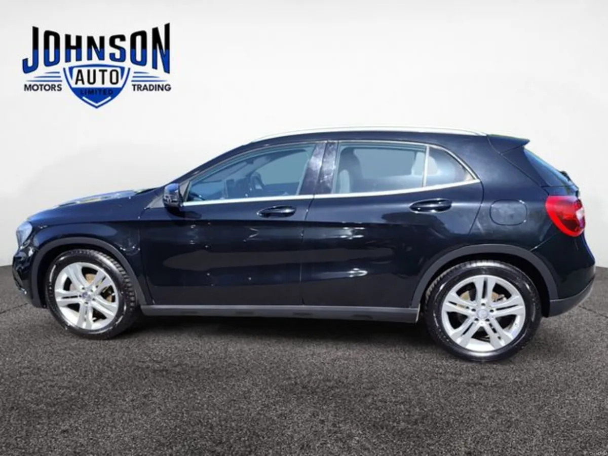 Mercedes-Benz GLA 1.6 Petrol Auto - Image 3