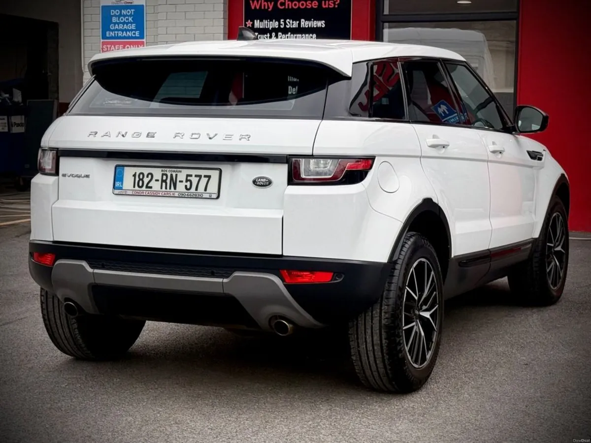 Land Rover Range Rover Evoque Evoque ED4 SE Tech / - Image 6
