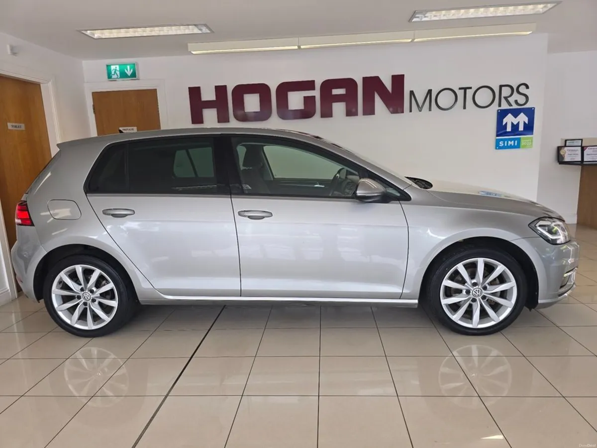 Volkswagen Golf 1.2 5DR Comfortline Automatic - Image 3