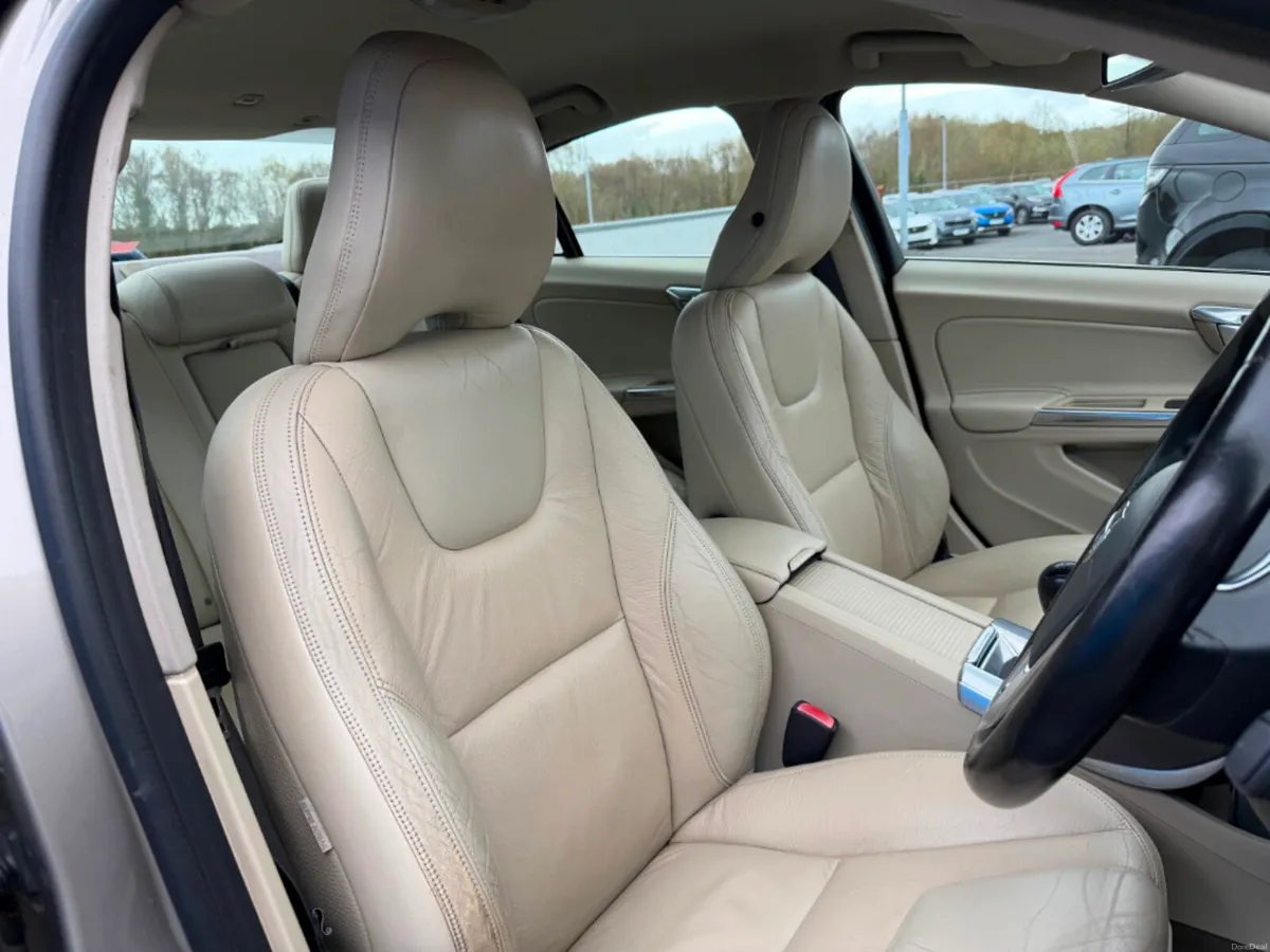 Volvo S60 1.6 Drive SE LUX 115BHP 4DR * FULL LEATH - Image 6