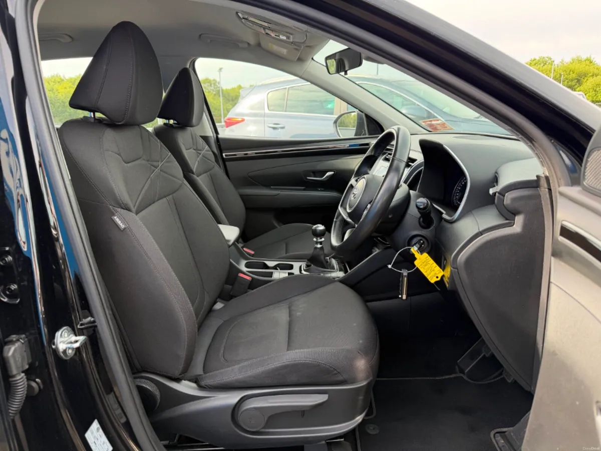 Hyundai Tucson Comfort Plus 5DR * REVERSING CAMERA - Image 5