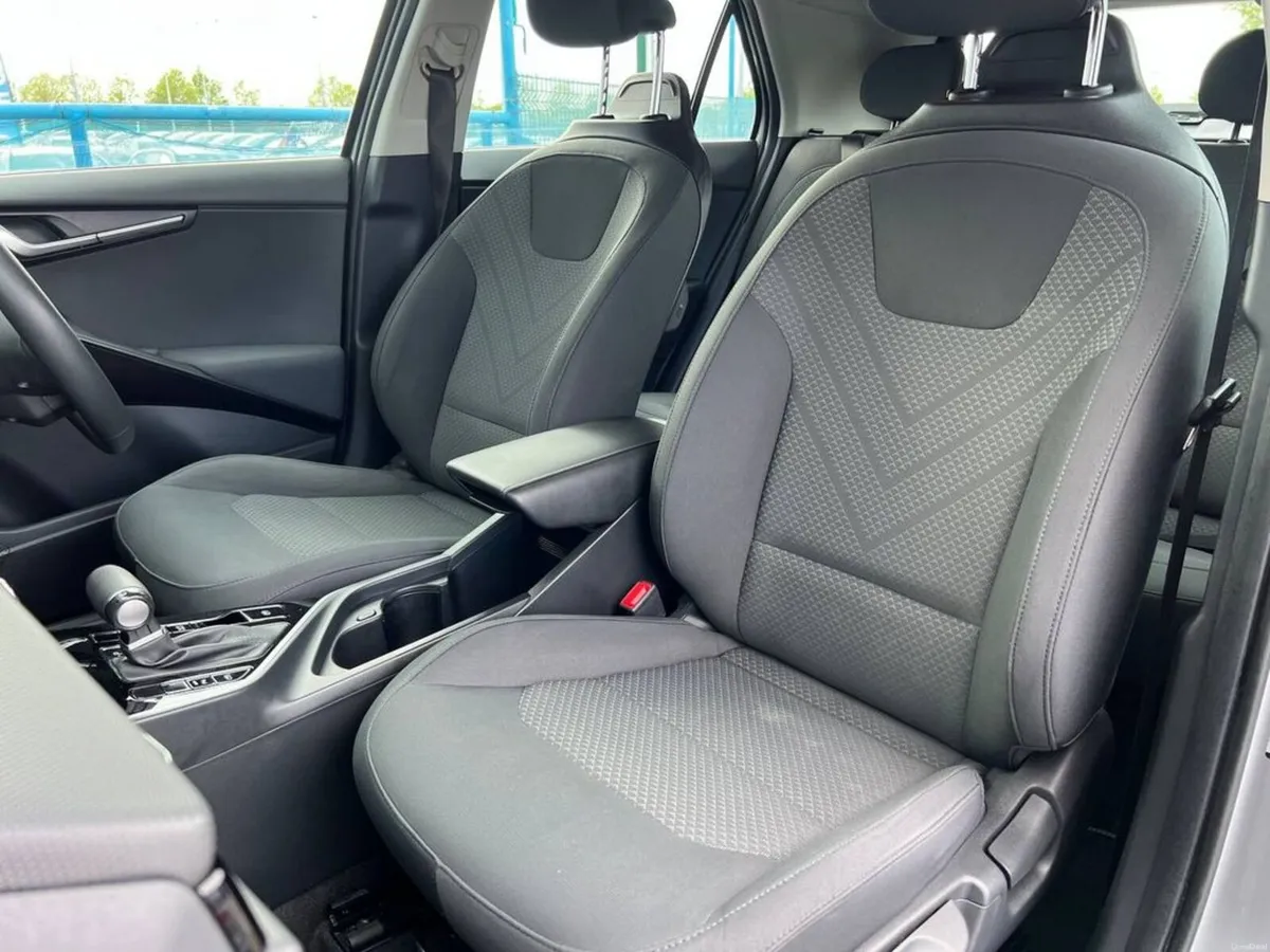 Kia Niro 2 1.6 PLUG-IN HYBRID // DIGITAL CLUSTER / - Image 6