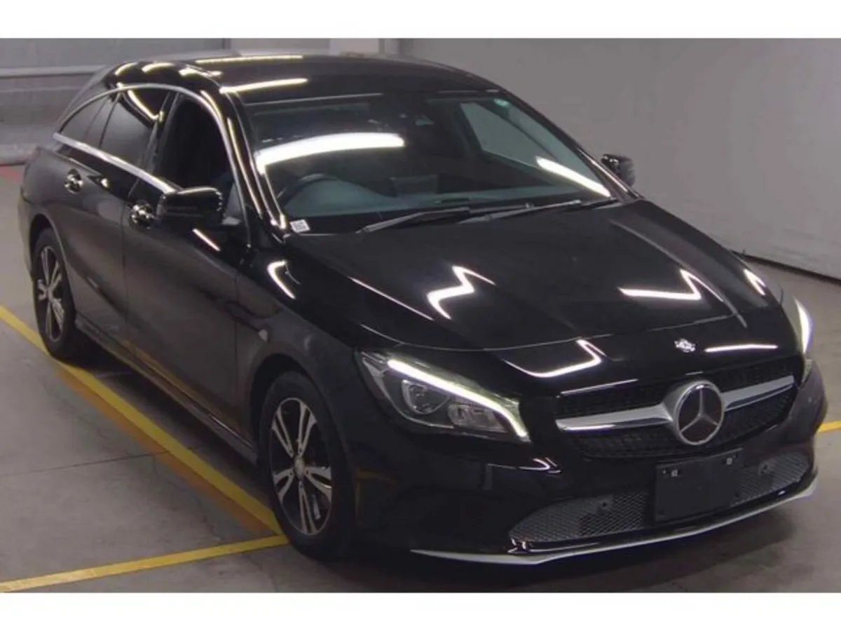 Mercedes-Benz CLA 1.6 Petrol Auto - Image 2